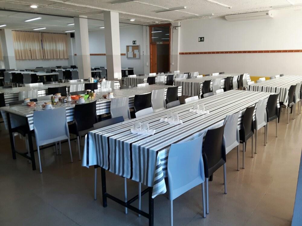 Residencia Albergue Jaca Exteriér fotografie