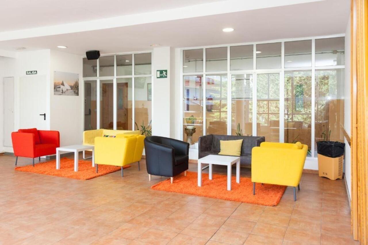 Residencia Albergue Jaca Exteriér fotografie