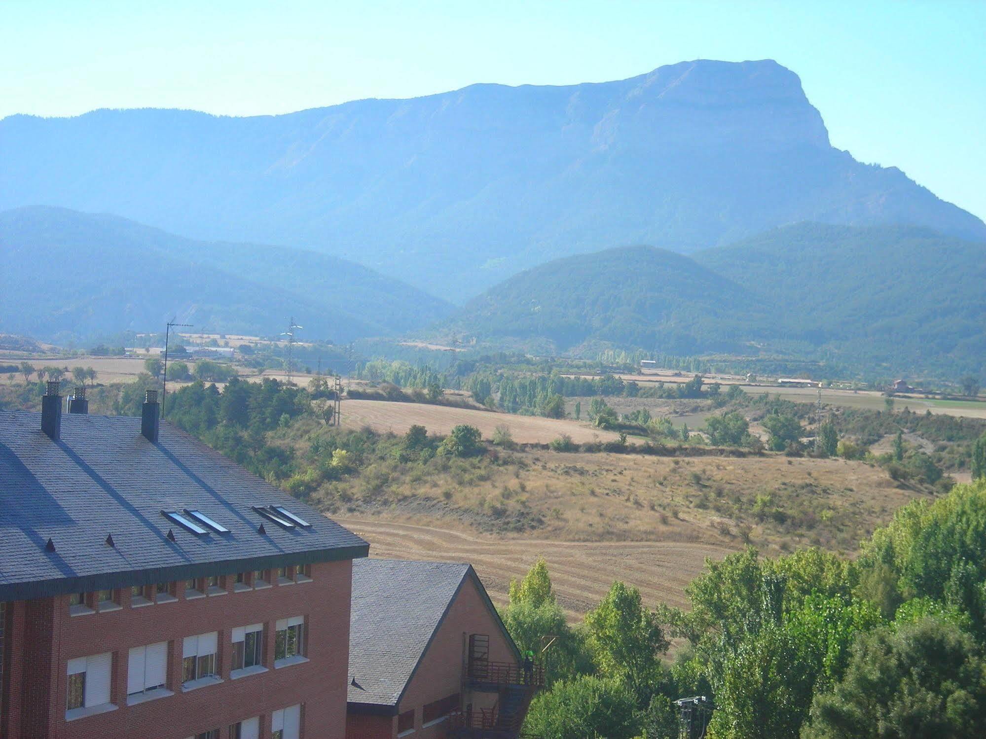 Residencia Albergue Jaca Exteriér fotografie