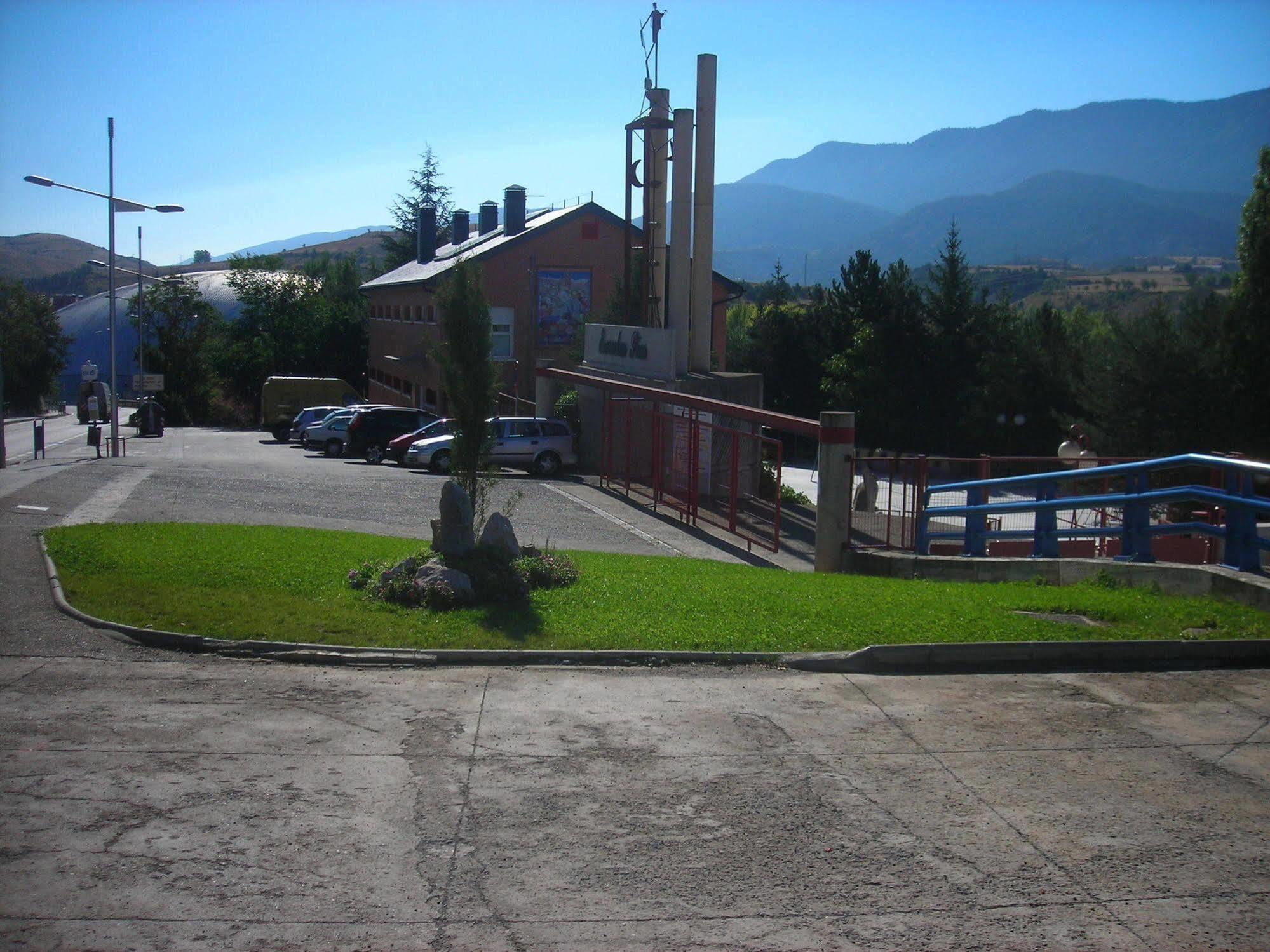 Residencia Albergue Jaca Exteriér fotografie